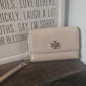 Tory Burch Blush Pebbled Leather Wristlet